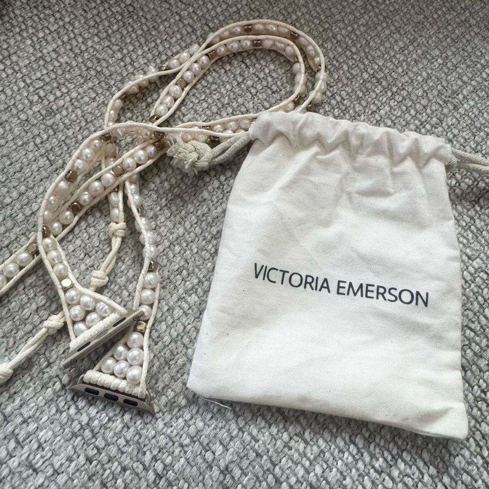 Victoria Emerson Pearl Beaded Apple Watch Bracelet/Band